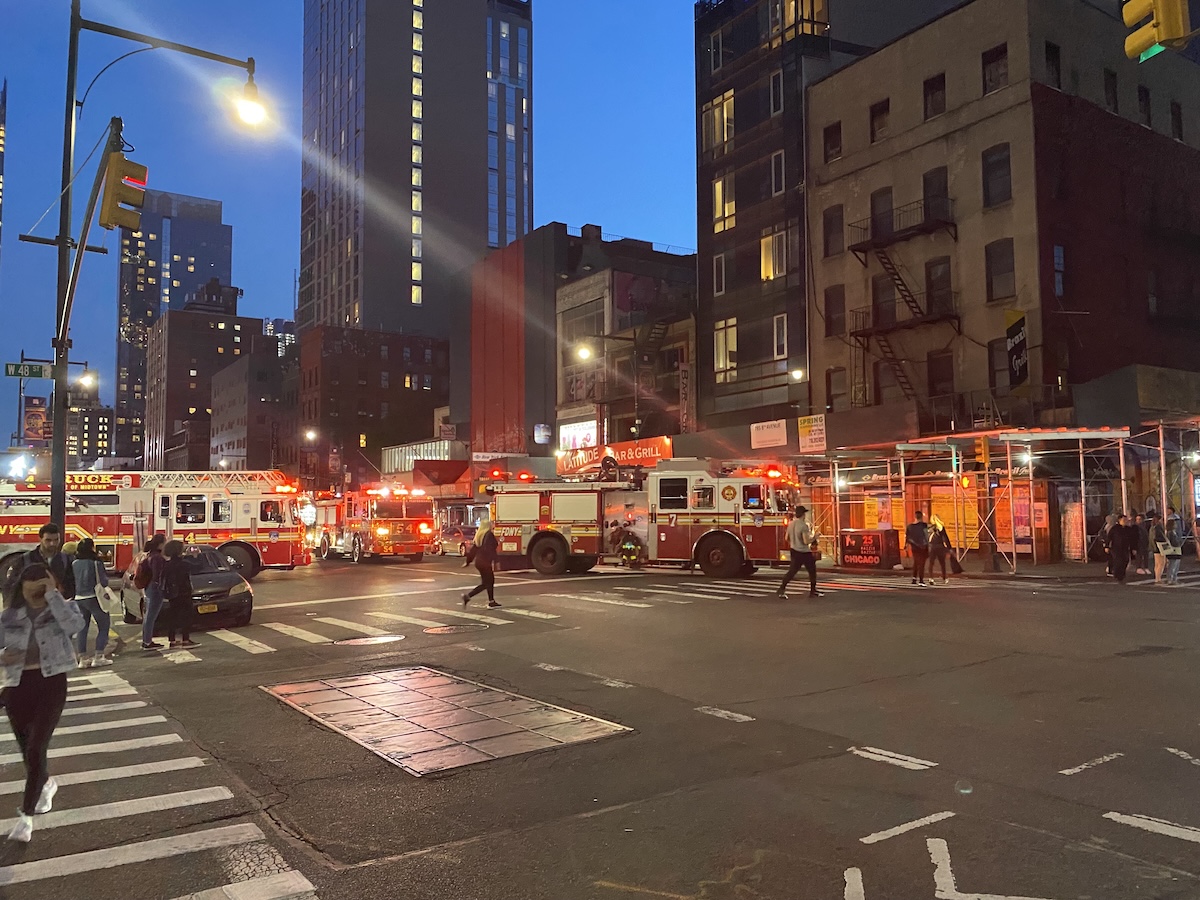 24 Hours in New York: Highlines, Hangovers, and a Surprise Love Affair with the Raiders